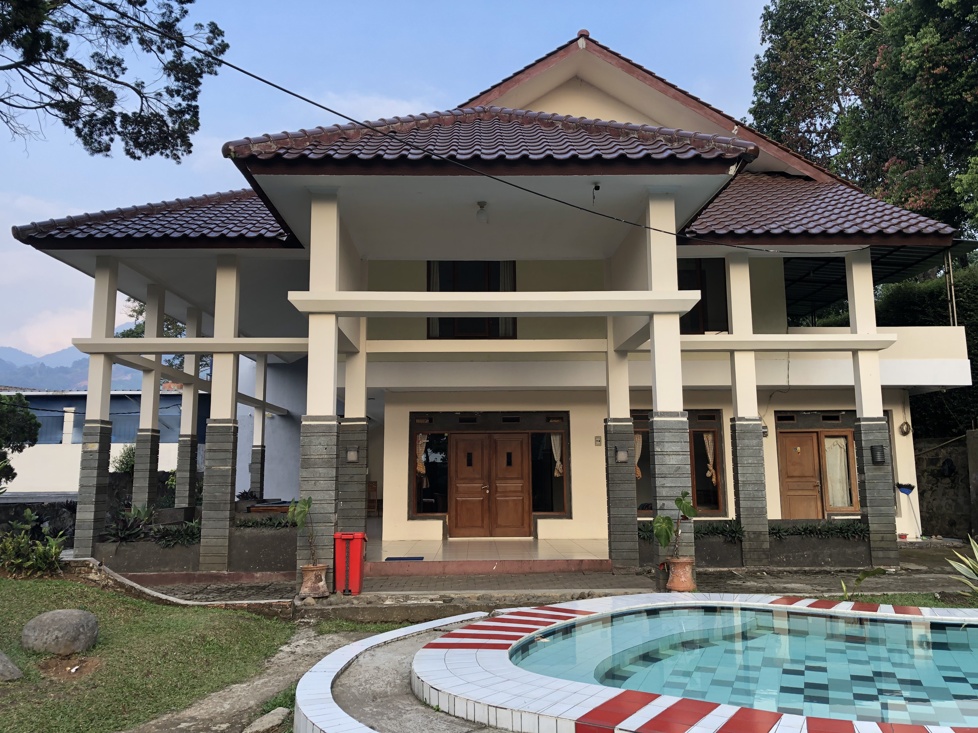 Produk 1